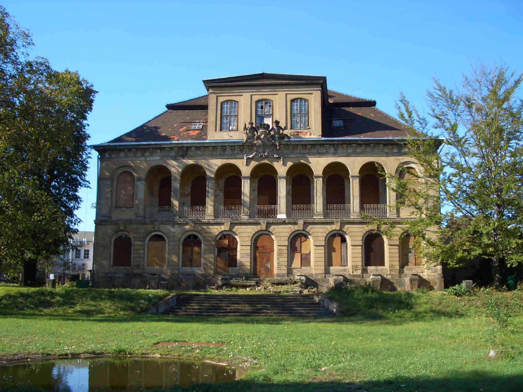 Schloss Übigau im Jahr 2006